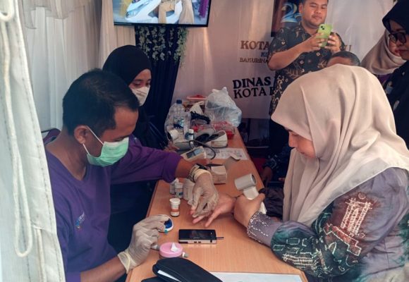 Semarak Hari Jadi Kota Banjarbaru, Dinkes Hadirkan Layanan Cek Kesehatan Gratis di Area Ekspo