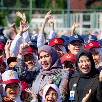 Hardiknas 2026 di Banjarbaru: Mewujudkan Pendidikan Berkualitas Melalui Digitalisasi dan Budaya ASRI