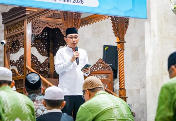 Sekda Sirajoni Ingatkan Calon Haji: Semua Sama di Hadapan Allah, Fokuslah Beribadah