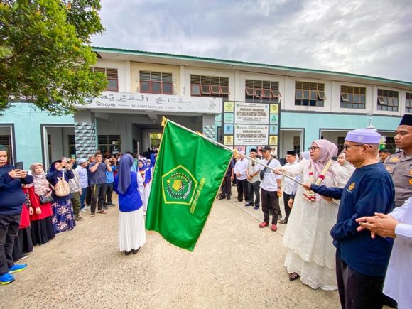 Wali Kota Lisa Gaungkan Hijrah Digital, Ribuan Santri Semarakkan Pawai 1 Muharram di Cempaka