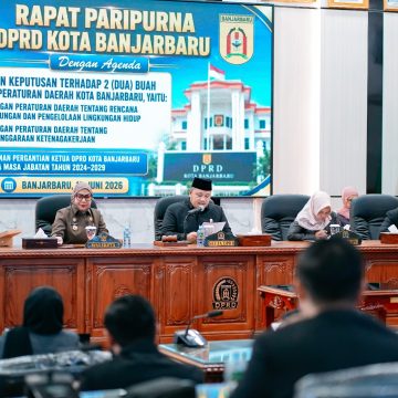 WhatsApp Image 2026-06-17 at 3.30.21 PM Rapat Paripurna DPRD: Payung Hukum untuk Lingkungan dan Tenaga Kerja