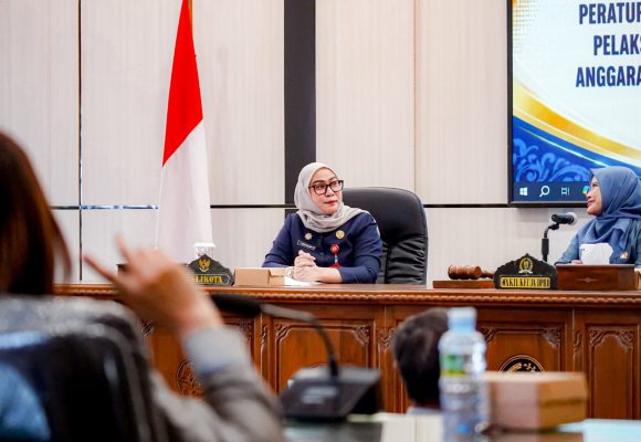 Wali Kota Banjarbaru Tegaskan Komitmen Pengelolaan APBD yang Transparan dan Akuntabel