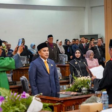 Tongkat Estafet DPRD Banjarbaru Berpindah, Haji Iyal Resmi Dilantik Kolaborasi dengan Pemko Jadi Prioritas
