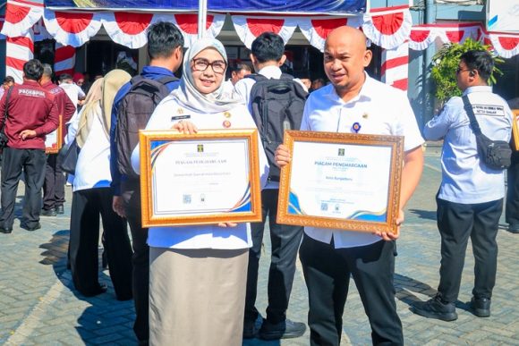 Setdako Bagian Hukum Bongkar Strategi Banjarbaru Sabet IRH Kategori Istimewa dan JDIH Peringkat II