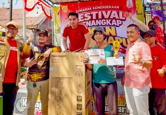 Juara I Total 174 Kg Ikan Sapu-Sapu Ditaklukkan, Festival Sungai Kemuning Jadi Gerakan Nyata Jaga Ekosistem