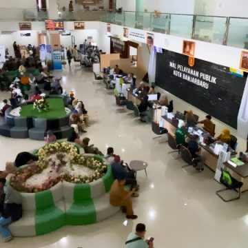 Desain judul Predikat “Sangat Baik” Terbukti di Lapangan, Masyarakat Puas dengan Pelayanan MPP Banjarbaru