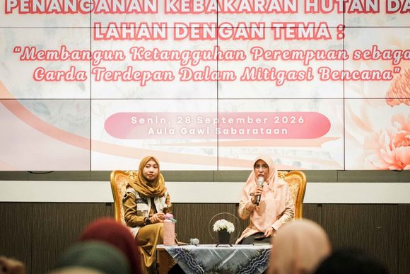 Perempuan Banjarbaru Ambil Peran Hadapi Karhutla