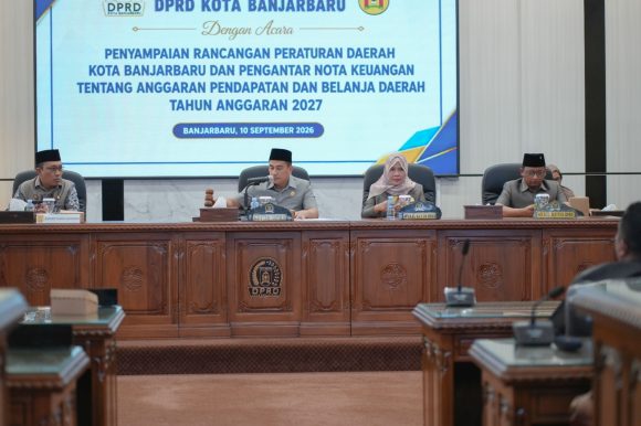 Pemko Banjarbaru Sampaikan Raperda dan Nota Keuangan APBD 2027 di Rapat Paripurna DPRD