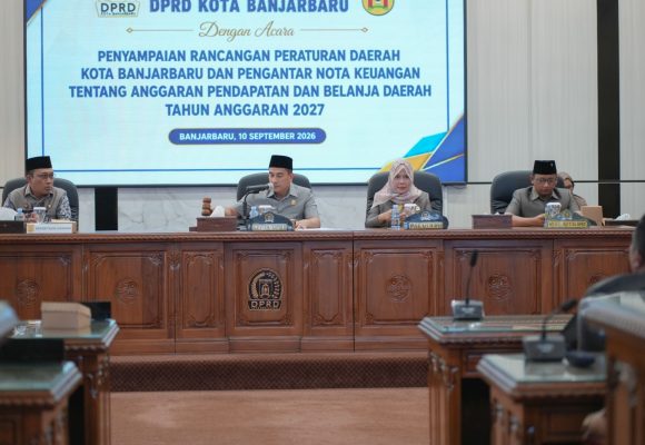 Pemko Banjarbaru Sampaikan Raperda dan Nota Keuangan APBD 2027 di Rapat Paripurna DPRD