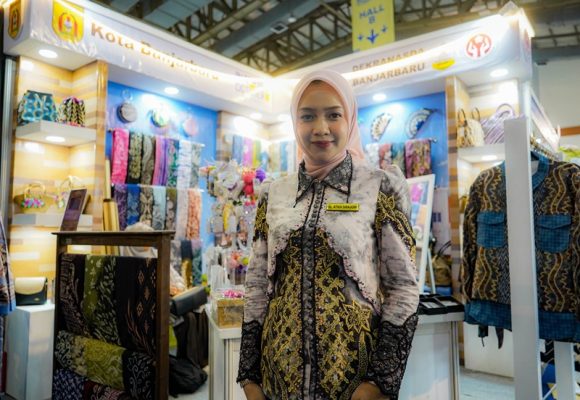 Dorong Perajin Naik Kelas, Dekranasda Banjarbaru Boyong Produk Unggulan ke Event INACRAFT 2026