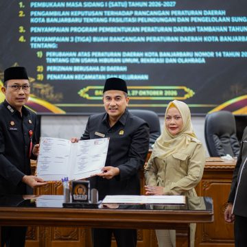 Paripurna DPRD Banjarbaru: Pengesahan Perda Sungai hingga Pembahasan Tiga Raperda Strategis