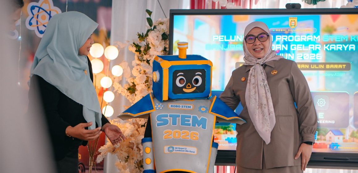 Wali Kota Banjarbaru Luncurkan Program STEM di SDN 2 Landasan Ulin Barat