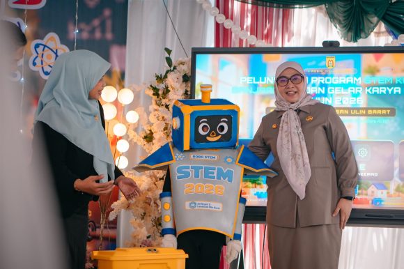 Wali Kota Banjarbaru Luncurkan Program STEM di SDN 2 Landasan Ulin Barat